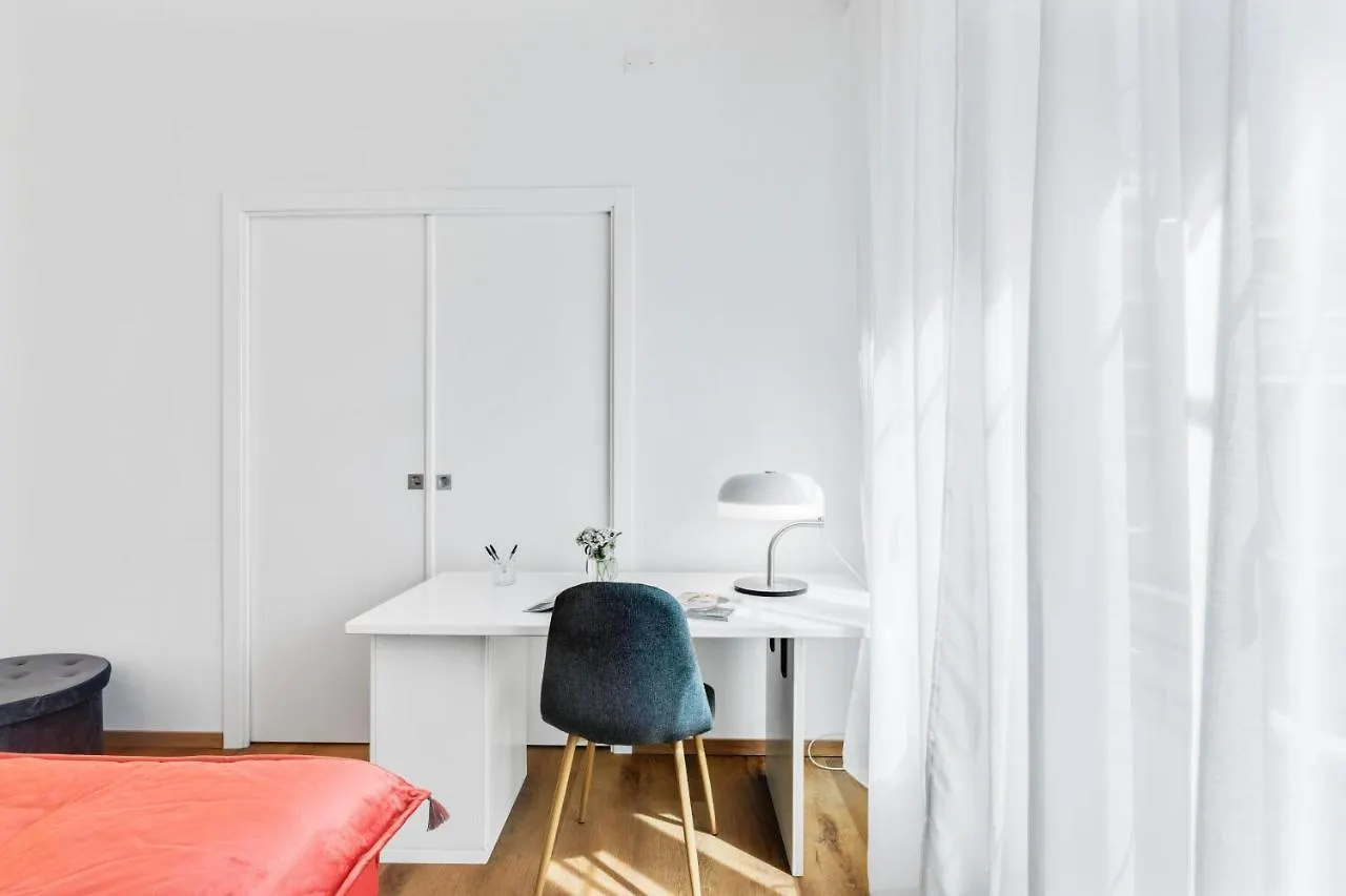 Residenza Dei Poeti - Roomy And Modern Flat Παλέρμο 0*,  Ιταλία