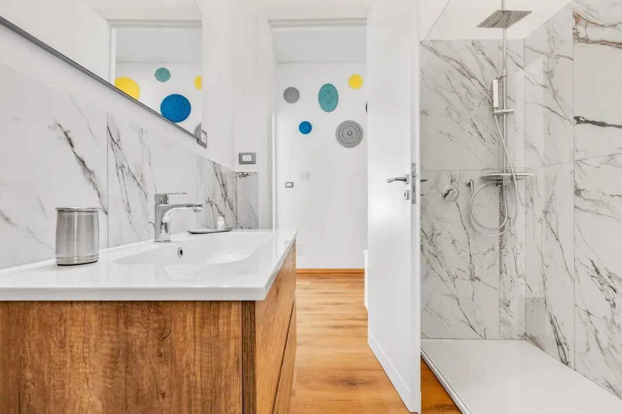 Residenza Dei Poeti - Roomy And Modern Flat Παλέρμο 0*,  Ιταλία