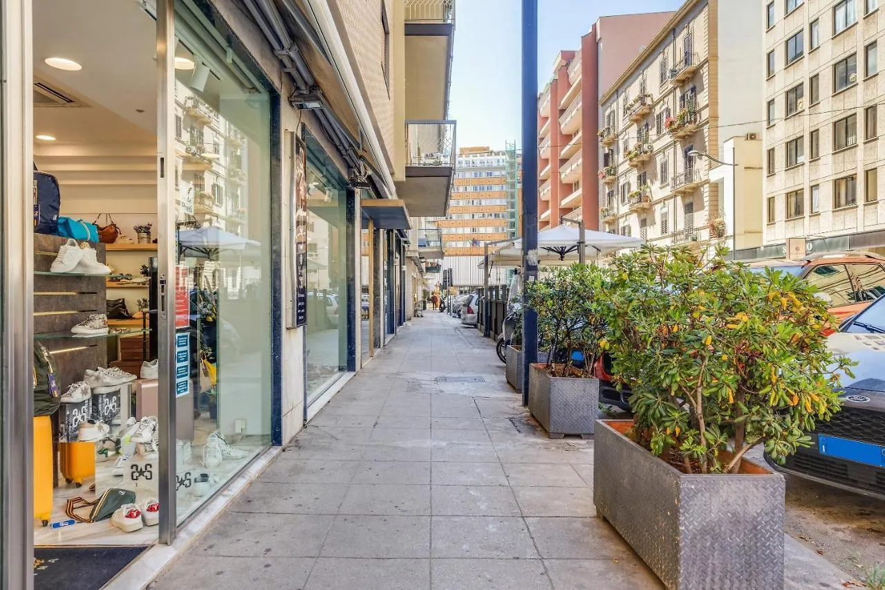 Appartamento Residenza dei Poeti - Roomy&Modern Flat Palermo